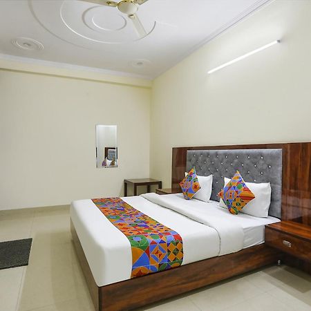 Fabexpress Asp Royal Residency Inn- Janakpuri Delhi  Ngoại thất bức ảnh