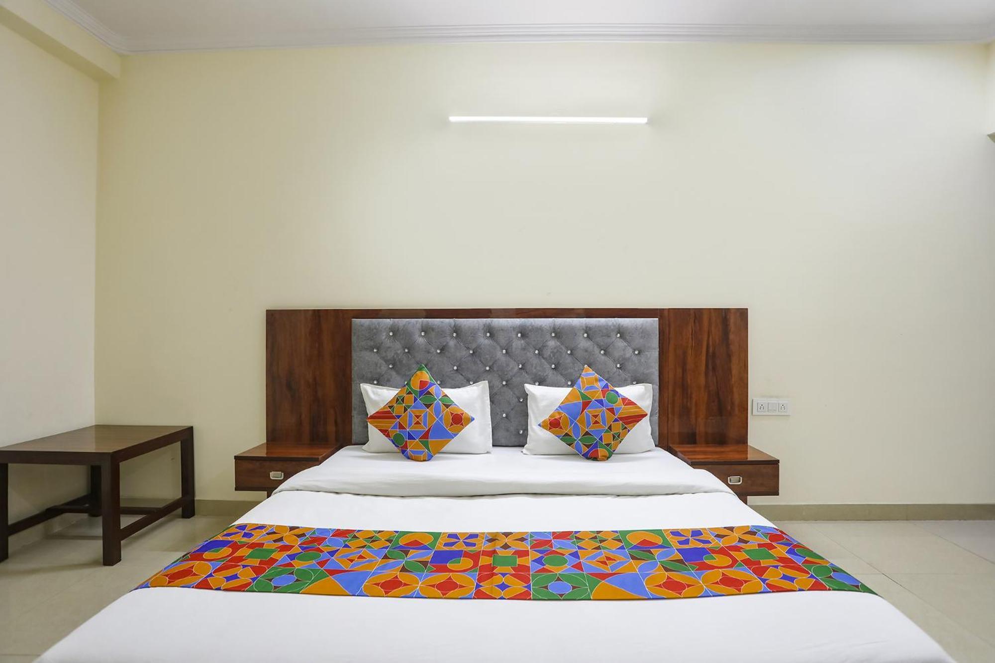 Fabexpress Asp Royal Residency Inn- Janakpuri Delhi  Ngoại thất bức ảnh