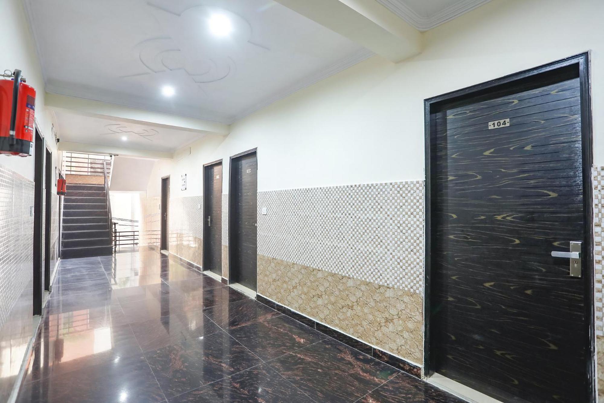 Fabexpress Asp Royal Residency Inn- Janakpuri Delhi  Ngoại thất bức ảnh