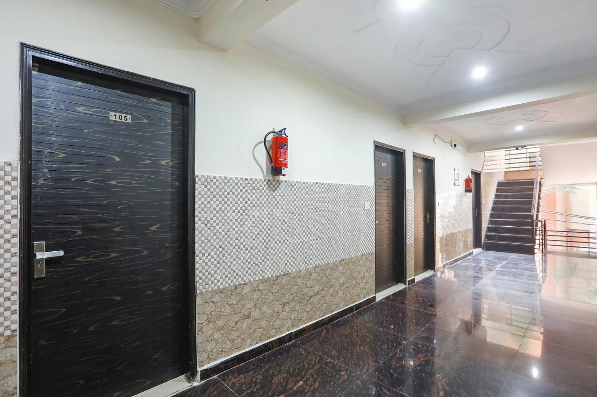Fabexpress Asp Royal Residency Inn- Janakpuri Delhi  Ngoại thất bức ảnh
