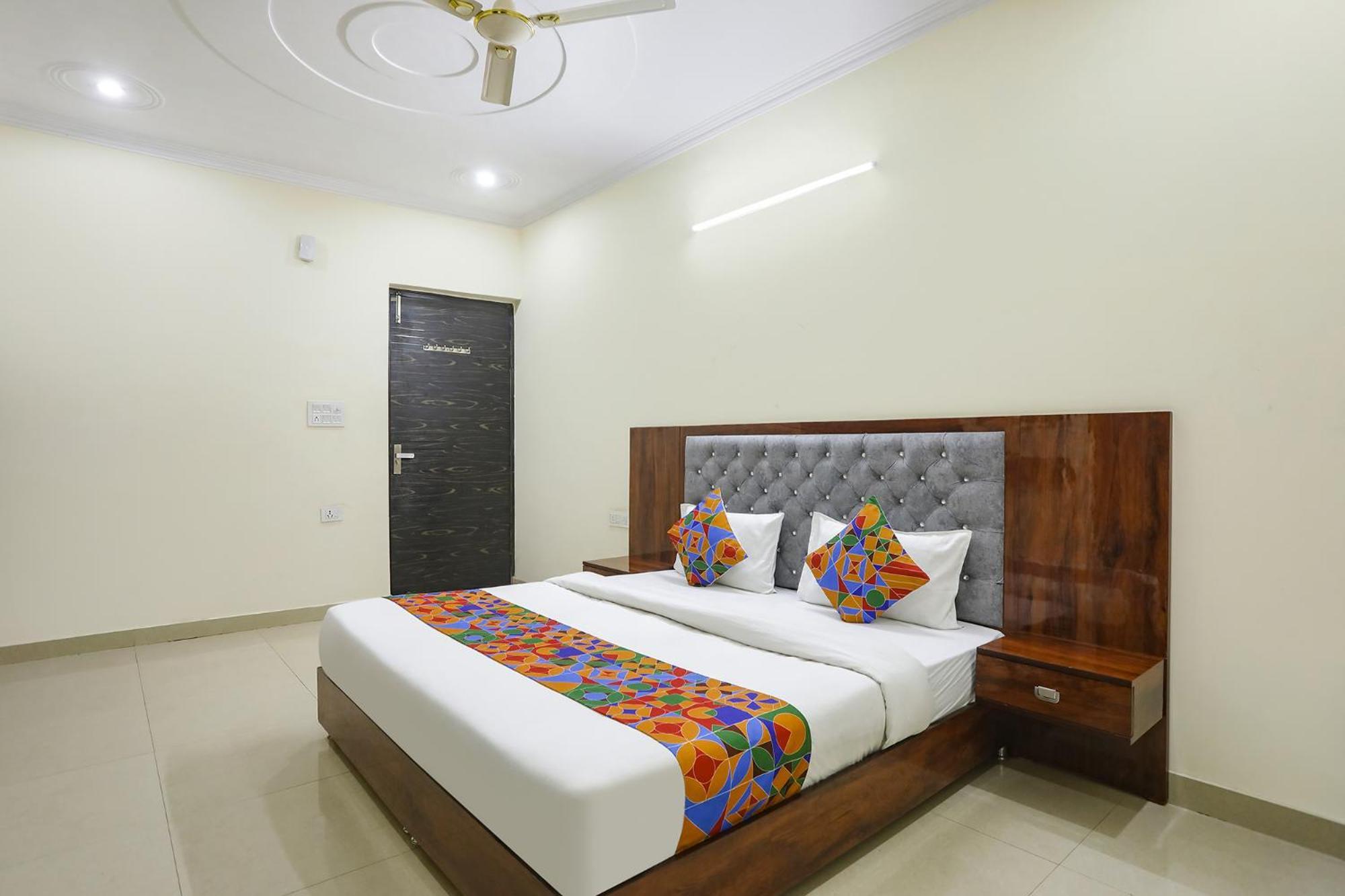 Fabexpress Asp Royal Residency Inn- Janakpuri Delhi  Ngoại thất bức ảnh