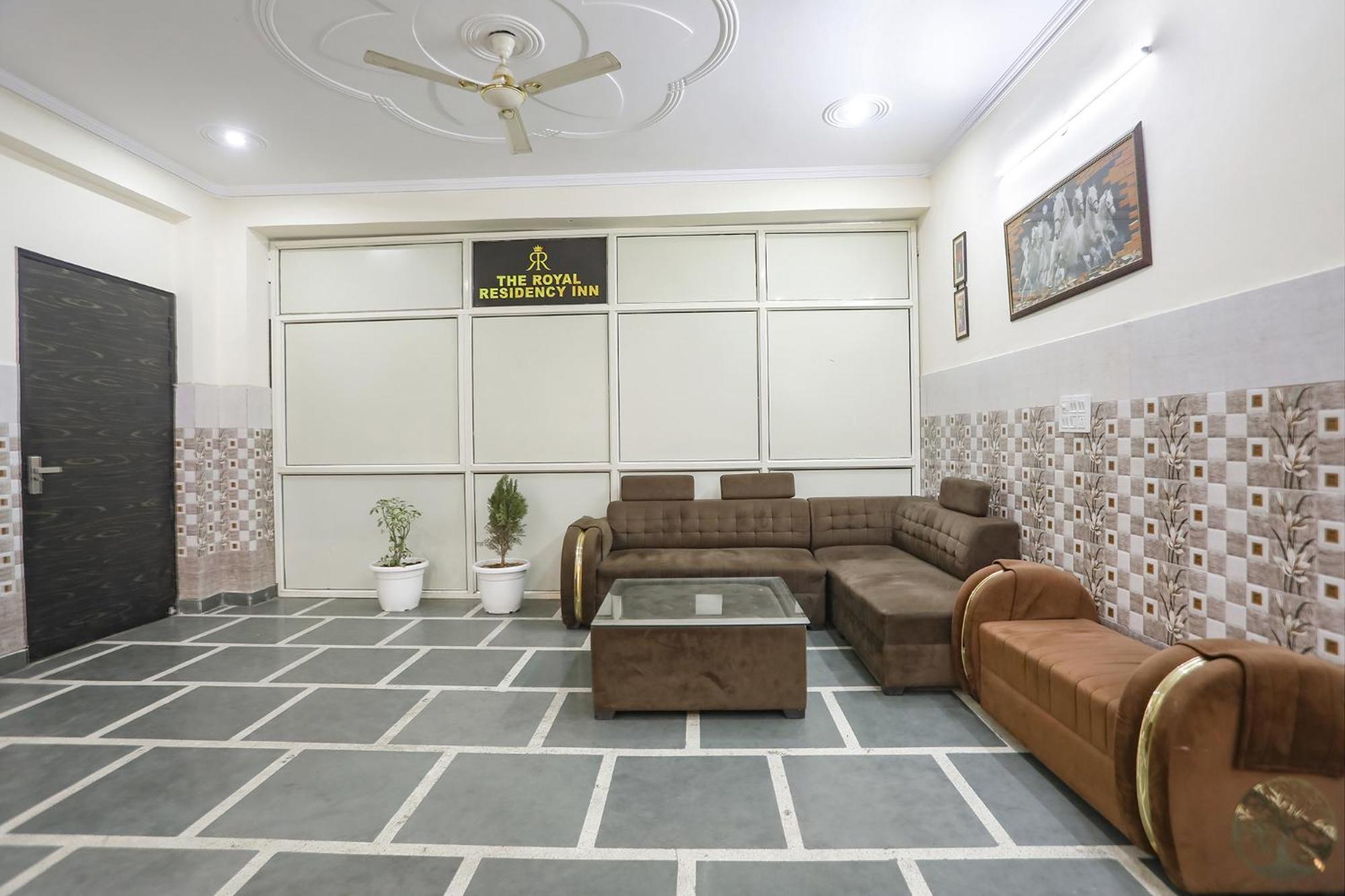 Fabexpress Asp Royal Residency Inn- Janakpuri Delhi  Ngoại thất bức ảnh