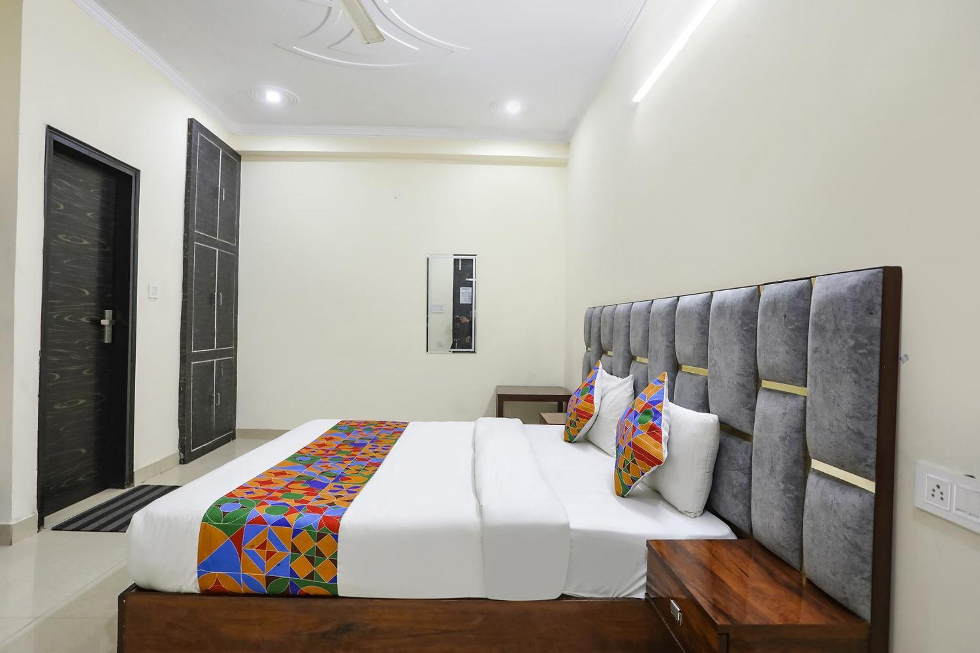 Fabexpress Asp Royal Residency Inn- Janakpuri Delhi  Ngoại thất bức ảnh